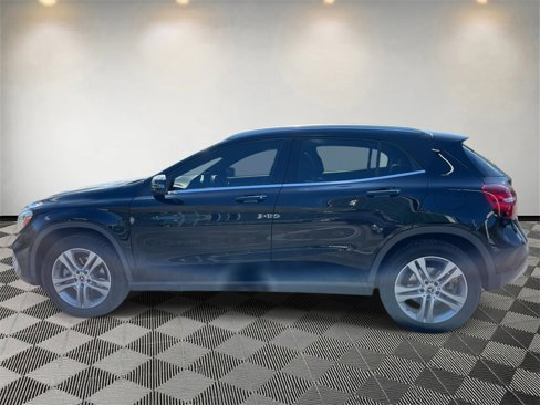 Used 2019 Mercedes-Benz GLA 250 4MATIC image 6