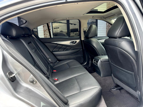 Used 2021 INFINITI Q50 Luxe image 32