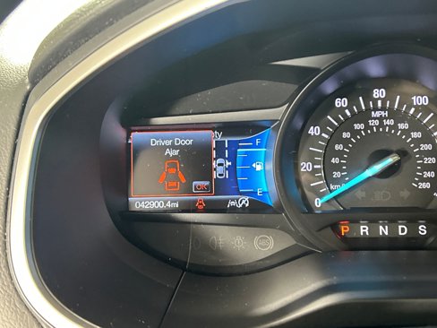 Used 2020 Ford Edge SEL w/ Convenience Package image 18