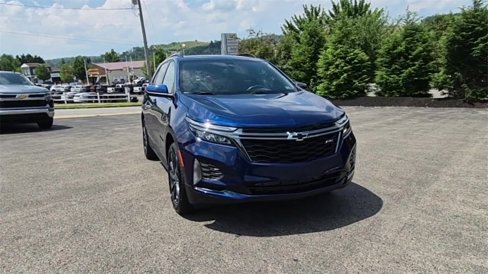 Used 2022 Chevrolet Equinox RS w/ LPO, Floor Liner Package image 4