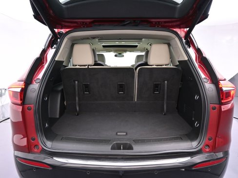 Used 2020 Buick Enclave Essence w/ Sport Touring Edition image 25
