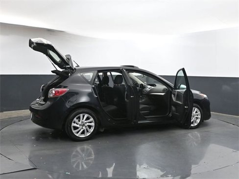 Used 2013 MAZDA MAZDA3 i Touring image 38