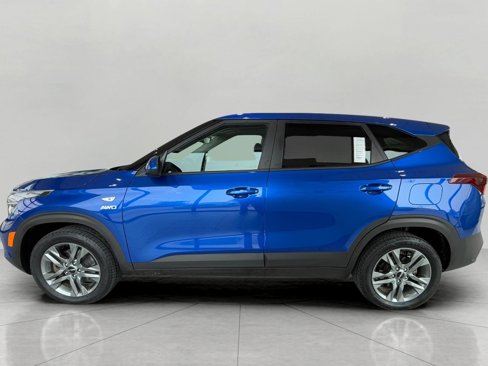 Used 2023 Kia Seltos LX image 7