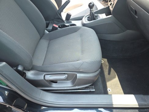 Used 2012 Volkswagen Jetta S image 33