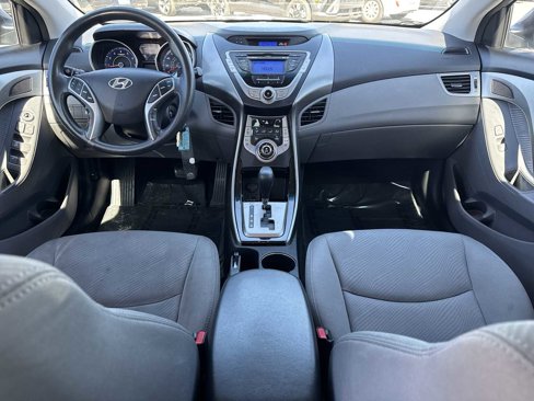 Used 2013 Hyundai Elantra GLS w/ Preferred Pkg image 12