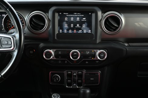 Used 2020 Jeep Gladiator Overland image 5