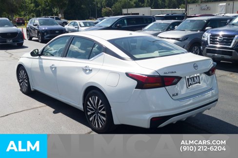 Used 2023 Nissan Altima 2.5 SV image 10