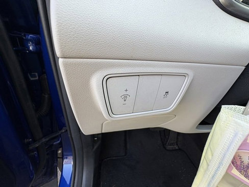 Certified 2024 Hyundai Tucson SE image 9