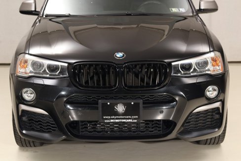 Used 2018 BMW X4 M40i image 9