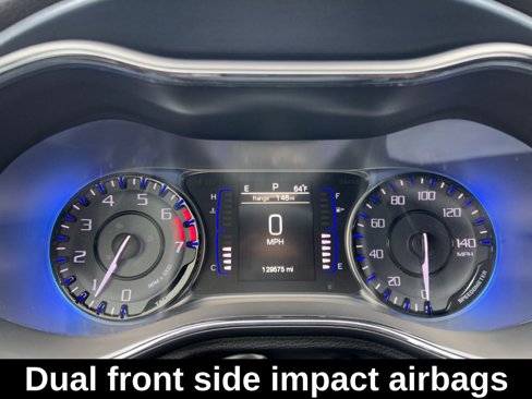 Used 2015 Chrysler 200 S image 29