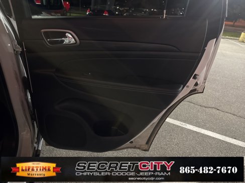 Used 2021 Jeep Grand Cherokee Freedom Edition image 15