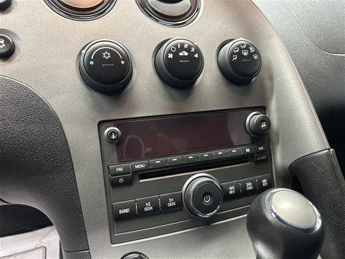 Used 2008 Pontiac Solstice Convertible w/ Preferred Package image 28