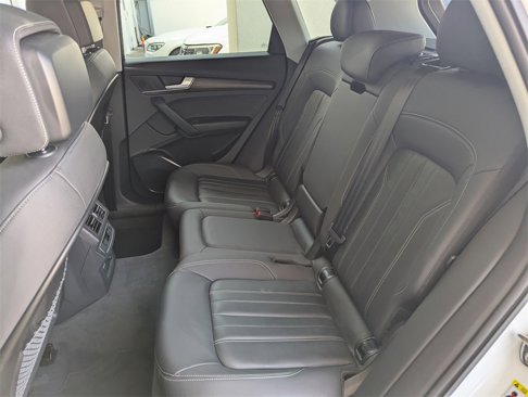 Used 2023 Audi Q5 2.0T Premium image 31