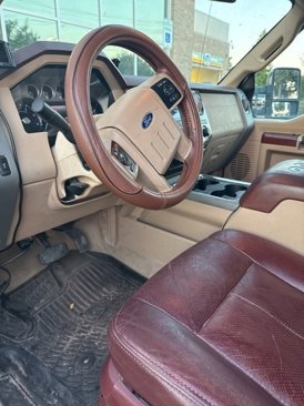 Used 2012 Ford F250 King Ranch w/ King Ranch w/Chrome Pkg image 8