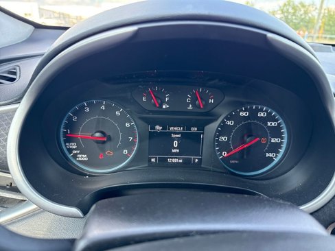 Used 2017 Chevrolet Malibu LS image 16