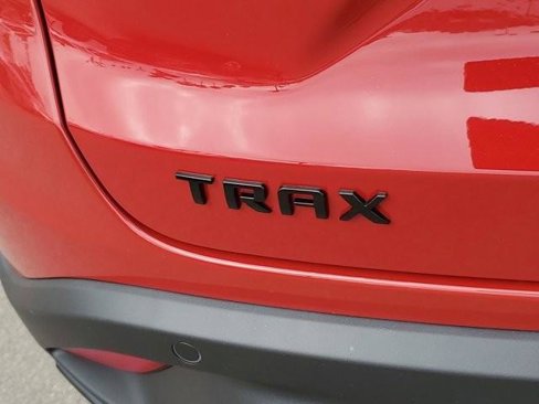 New 2026 Chevrolet Trax RS w/ Driver Confidence Package image 7