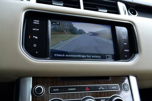 Used 2015 Land Rover Range Rover Sport HSE image 23