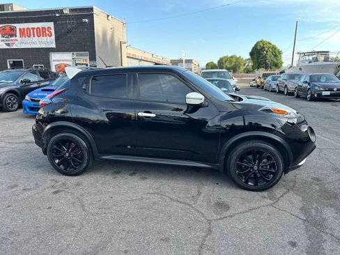 Used 2017 Nissan Juke SV image 22