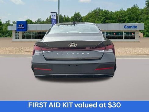 Certified 2024 Hyundai Elantra SEL image 10