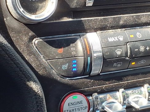 Used 2017 Ford Mustang Premium image 2