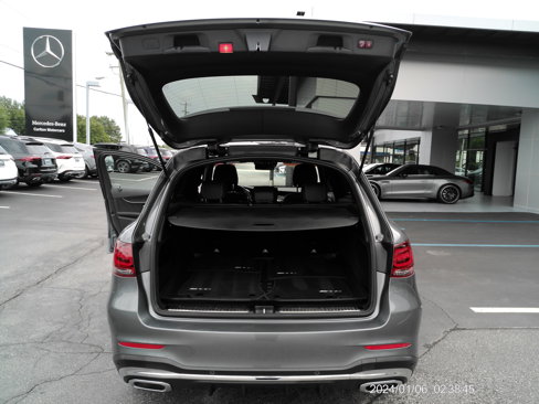 Certified 2022 Mercedes-Benz GLC 300 4MATIC image 17