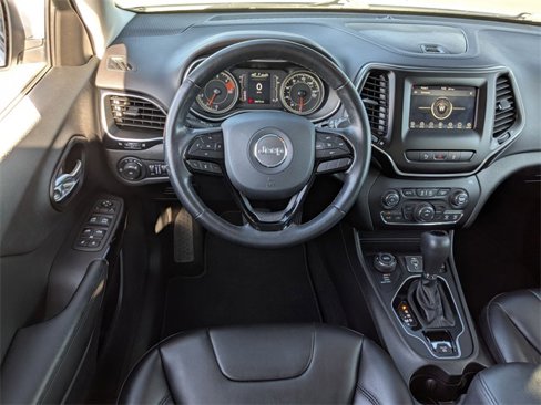 Used 2021 Jeep Cherokee Latitude Plus image 27
