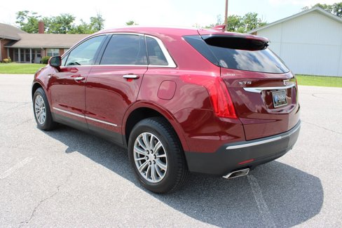 Used 2018 Cadillac XT5 Luxury w/ Driver Awareness Package image 7
