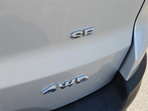 Certified 2019 Ford EcoSport SE w/ SE Convenience Package image 5