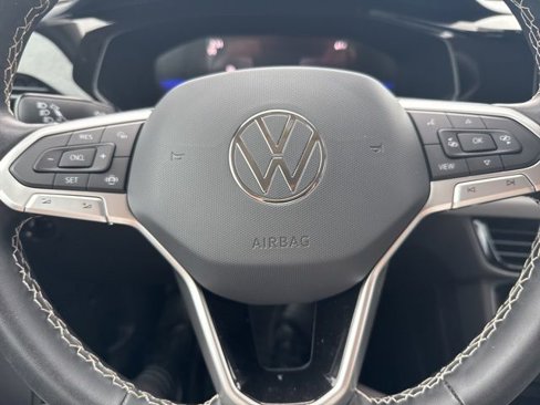 Certified 2023 Volkswagen Taos S image 30