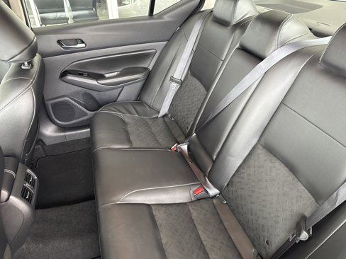 Used 2023 Nissan Altima 2.5 SL image 12
