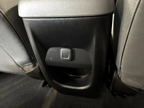 Used 2022 Chevrolet Colorado W/T w/ WT Convenience Package image 39