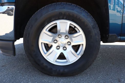 Used 2018 Chevrolet Silverado 1500 LT w/ All Star Edition image 27