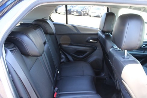 Used 2021 Chevrolet Trax LT w/ Driver Confidence Package image 26