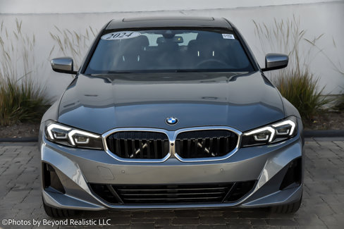 Used 2024 BMW 330i xDrive Sedan w/ Premium Package image 3