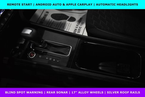Used 2021 Nissan Kicks SV image 22