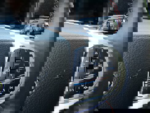 New 2025 Ford Explorer Active image 27