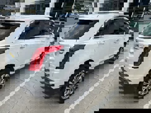 Used 2018 Cadillac XT5 Premium Luxury image 6