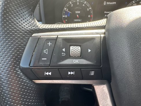 Used 2024 Mitsubishi Outlander SE image 25