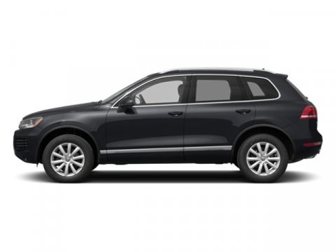 Used 2014 Volkswagen Touareg TDI image 3