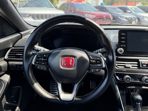 Used 2019 Honda Accord Sport image 12