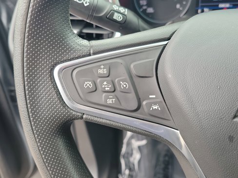 Used 2023 Chevrolet Equinox LT image 29
