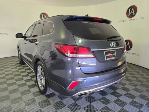 Used 2017 Hyundai Santa Fe Limited image 7
