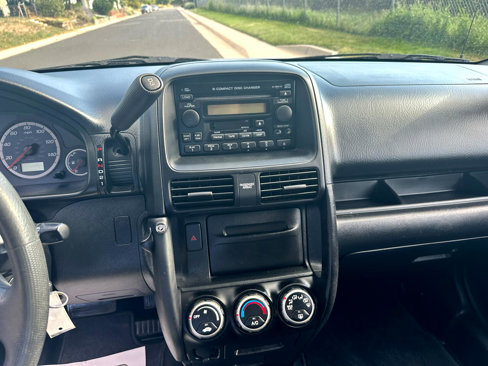 Used 2005 Honda CR-V EX image 14