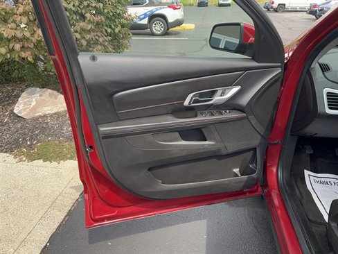 Used 2015 GMC Terrain SLE image 13