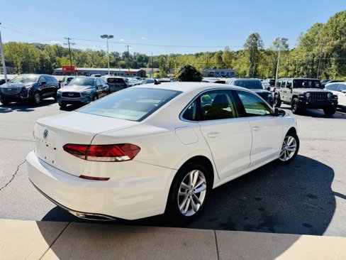 Used 2020 Volkswagen Passat 2.0T SE image 4
