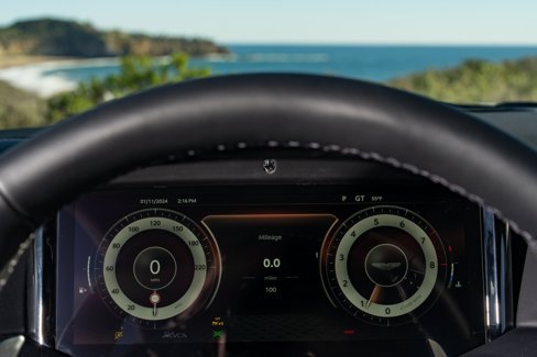 Used 2024 Aston Martin DB12 Coupe image 13