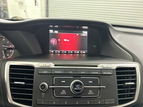Used 2015 Honda Accord Sport image 12