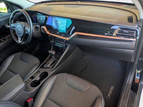 Used 2021 Kia Niro Touring image 21