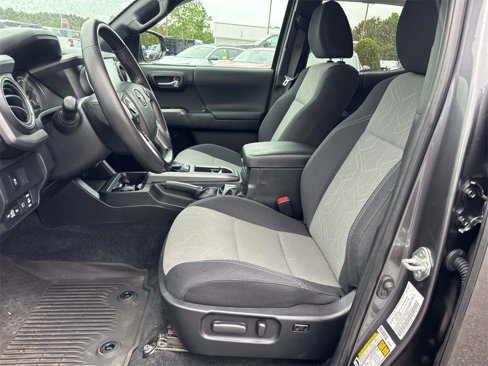 Used 2023 Toyota Tacoma TRD Sport image 12
