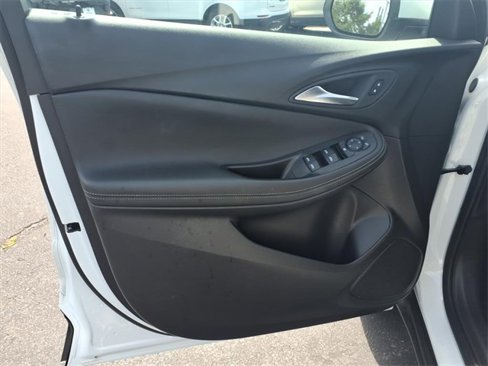 Used 2024 Buick Encore GX Preferred image 7